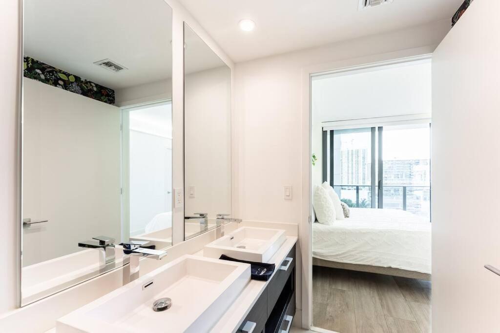 Luxurious Condo In Heart Of Brickell Μαϊάμι Εξωτερικό φωτογραφία